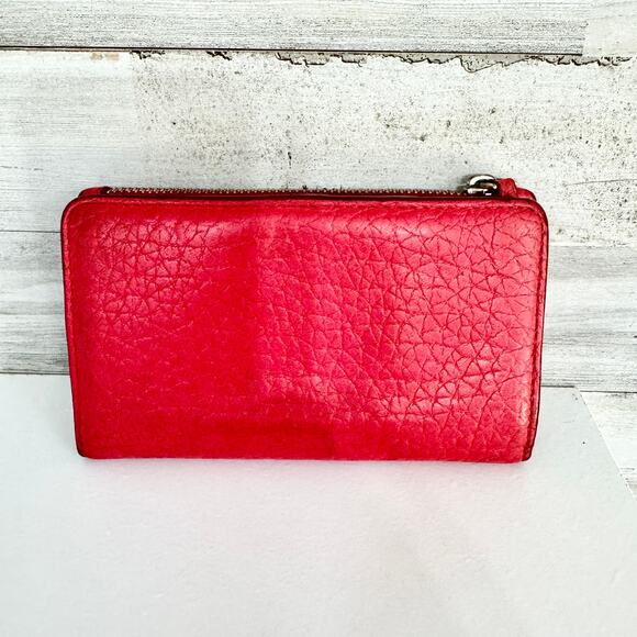 Kate Spade Leighton Small Slim Bifold Wallet Bright Pink Card Holder Zipper - Picture 2 of 3